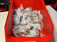 Knie vrouw pers 20x1/2 - partij - afbeelding 1 van  4