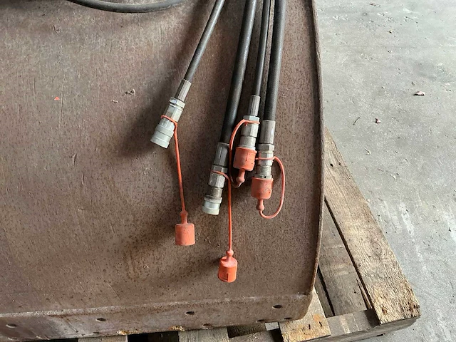 Knijpbak met rotator - afbeelding 10 van  10