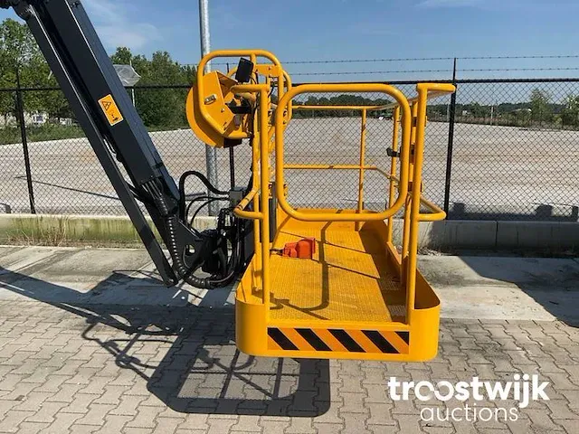 Kniktelescoop hoogwerker - afbeelding 27 van  29