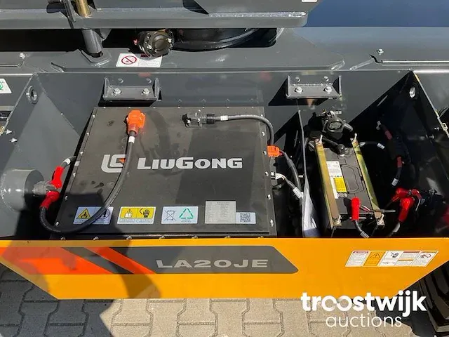 Kniktelescoop hoogwerker - afbeelding 8 van  28