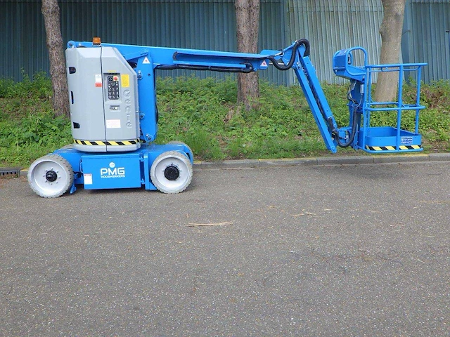 Kniktelescoophoogwerker genie z-30/20n 11.14m 2014 - afbeelding 1 van  1