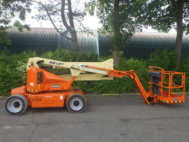 Kniktelescoophoogwerker jlg m450aj bi-energy 15.72m 2008 - afbeelding 1 van  1