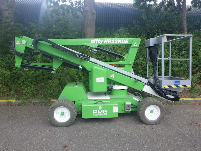 Kniktelescoophoogwerker nifty hr12nde elektrisch/diesel 12.20m 2015 - afbeelding 1 van  1