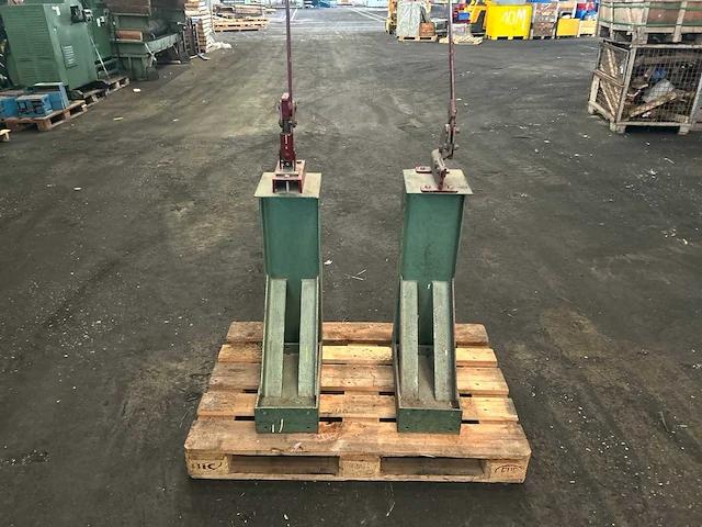 Knip en pons machine (2x) - afbeelding 1 van  6