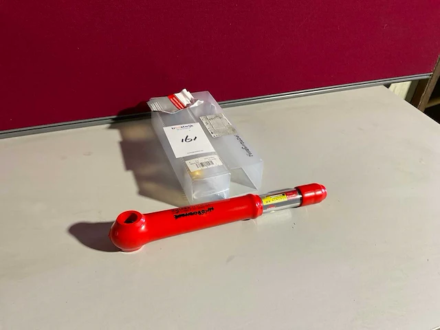 Knipex omkeerbaar momentsleutel geïsoleerd - afbeelding 1 van  3