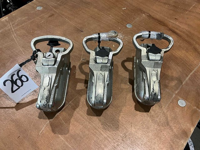 Knott 50 aanhangwagenkoppeling (3x) - afbeelding 1 van  4