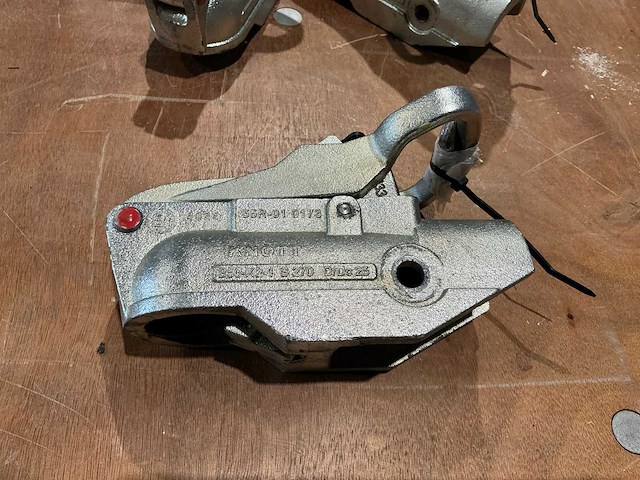 Knott 50 aanhangwagenkoppeling (3x) - afbeelding 2 van  4