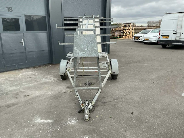 Knott steigeraanhanger - afbeelding 4 van  11