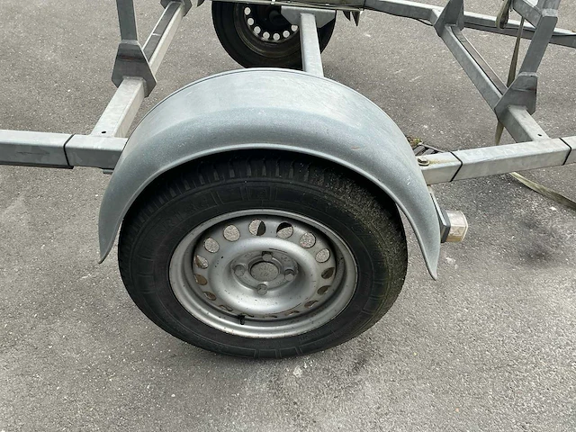 Knott steigeraanhanger - afbeelding 11 van  11