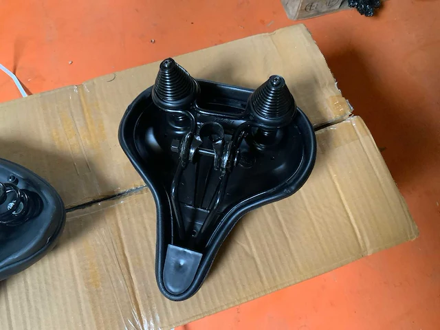 Knus fiets zadels (6000x) - afbeelding 16 van  18