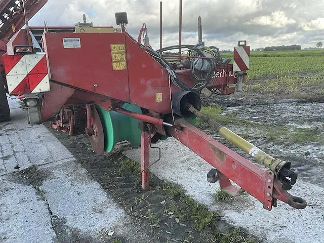 Knverland / underhaug - un2600 - aardappelrooier - 2002 - afbeelding 2 van  36