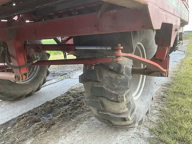 Knverland / underhaug - un2600 - aardappelrooier - 2002 - afbeelding 10 van  36