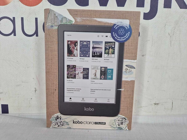 Kobo clara colour - e-reader - 6 inch kleurenscherm - 16gb - luisterboeken - zwart - afbeelding 2 van  2