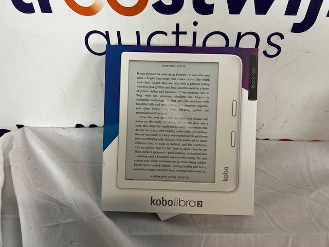 Kobo libra 2 - e-reader - 7 inch - 32gb - luisterboeken - zwart - afbeelding 2 van  2