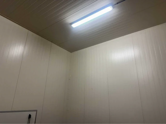Koel-vriescel (8,00x5,00 mtr) (40 m2) - afbeelding 12 van  14