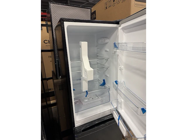 Koel-vriescombinatie 157 liter chiq, fbm157l42 - afbeelding 4 van  5