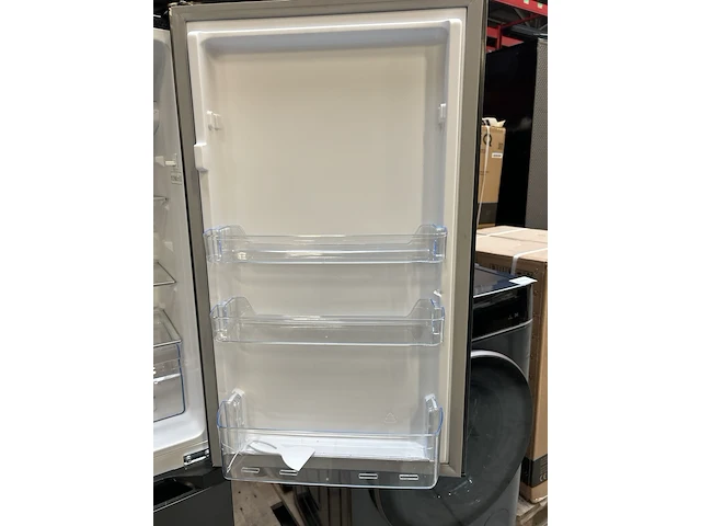 Koel-vriescombinatie 157 liter chiq, fbm157l42 - afbeelding 8 van  9
