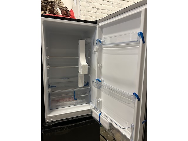 Koel-vriescombinatie 157 liter chiq, fbm157l42 - afbeelding 3 van  6