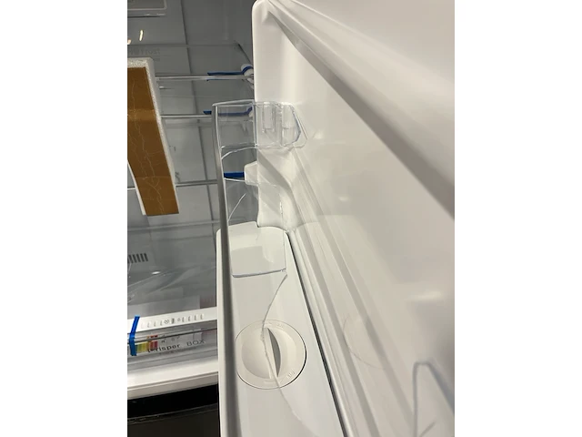 Koel-vriescombinatie 231 liter chiq, fbm228ne4de - afbeelding 10 van  10