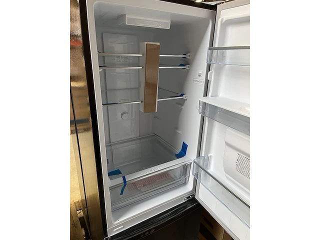 Koel-vriescombinatie 231 liter chiq, fbm228ne4de - afbeelding 6 van  9
