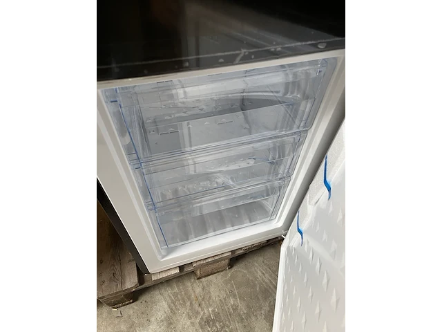 Koel-vriescombinatie 231 liter chiq, fbm228ne4de - afbeelding 7 van  9