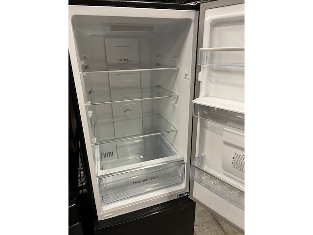 Koel-vriescombinatie 231 liter chiq, fbm228ne4de - afbeelding 5 van  6