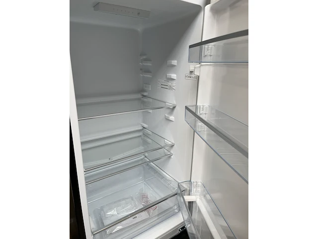 Koel-vriescombinatie 262 liter chiq, fbm260l - afbeelding 5 van  5