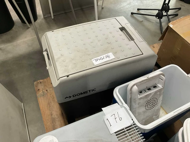 Koelboxen en jumpstarters - afbeelding 2 van  9