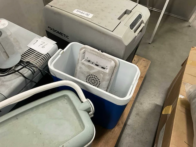 Koelboxen en jumpstarters - afbeelding 3 van  9