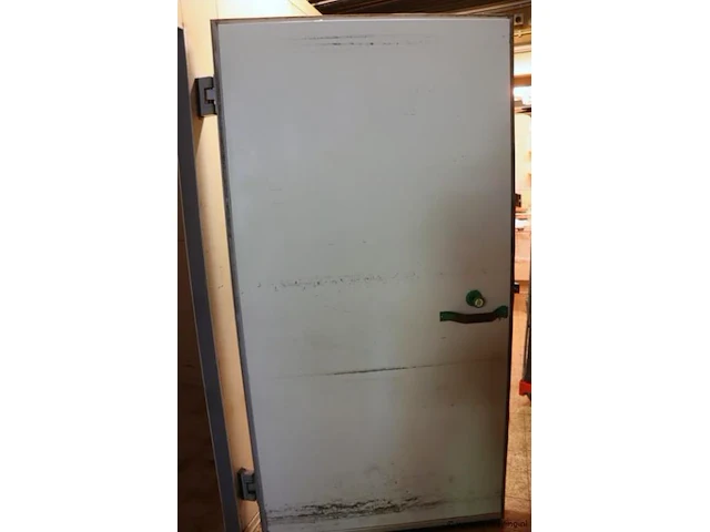 Koelcel - 350x210x240cm (binnenmaat) & 370x230x250cm (buitenmaat) - afbeelding 6 van  10