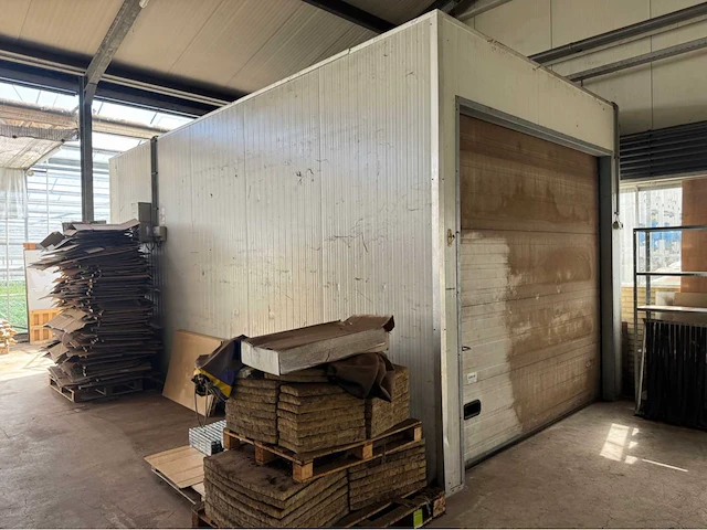 Koelcel met roldeur (3,41x6,00 mtr) (20m2) - afbeelding 1 van  10