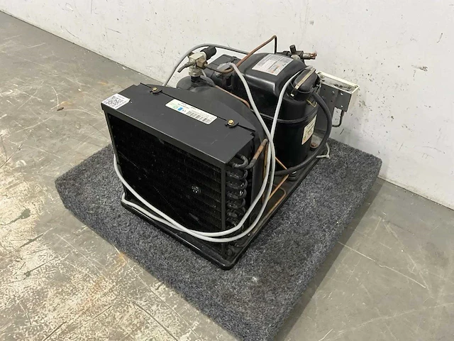 Koelcompressor - afbeelding 1 van  4