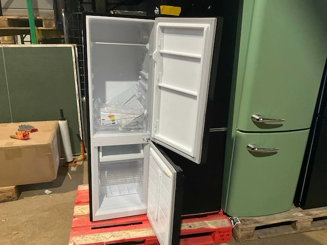 Koelkast (4x) - afbeelding 12 van  15