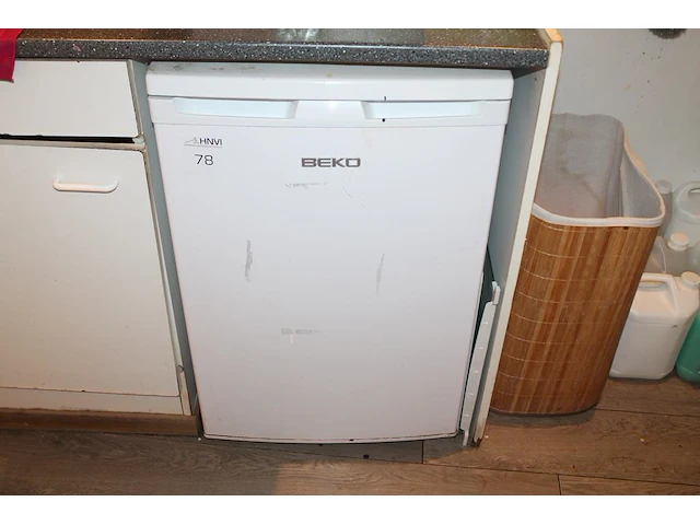 Koelkast beko 55 x 56 x 86 cm. - afbeelding 1 van  3
