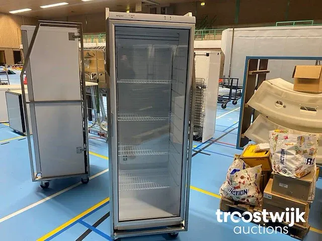 Koelkast in verrijdbaar frame - afbeelding 1 van  5