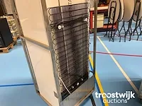 Koelkast in verrijdbaar frame - afbeelding 3 van  5