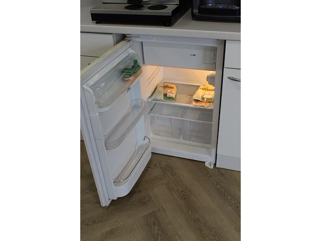 Koelkast tafelmodel nn. - afbeelding 2 van  2