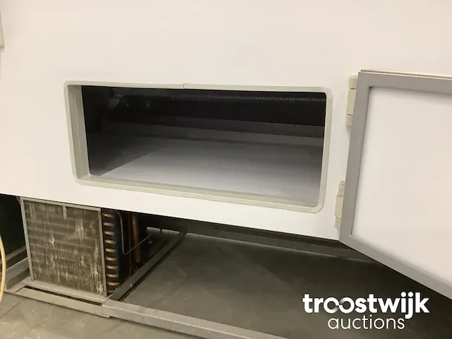 Koelvitrine - afbeelding 8 van  9