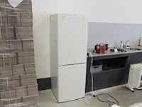 Koelvriescombinatie bosch kgv33voo 326 liter 59 x 60 x 170 cm. - afbeelding 1 van  4