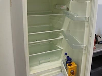 Koelvriescombinatie bosch kgv33voo 326 liter 59 x 60 x 170 cm. - afbeelding 3 van  4