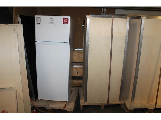 Koelvriescombinatie inventum type k41430, afmeting 143 cm x 55 cm x 55 cm. nieuw in transportkist - afbeelding 1 van  2