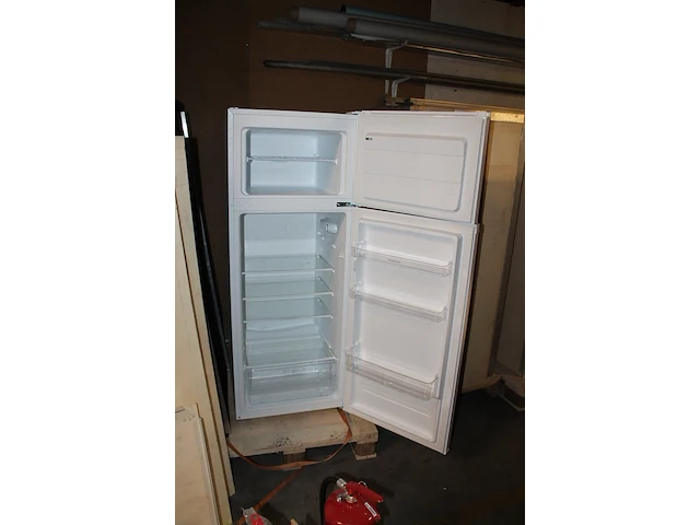 Koelvriescombinatie inventum type k41430, afmeting 143 cm x 55 cm x 55 cm. nieuw in transportkist - afbeelding 2 van  2