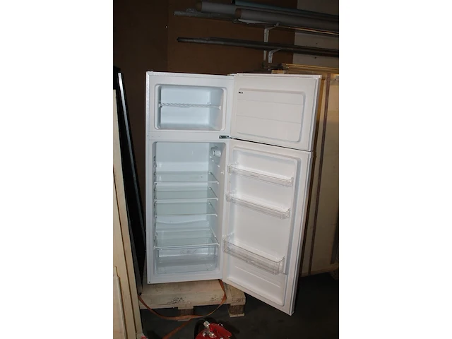 Koelvriescombinatie inventum type k41430, afmeting 143 cm x 55 cm x 55 cm. nieuw in transportkist - afbeelding 3 van  3