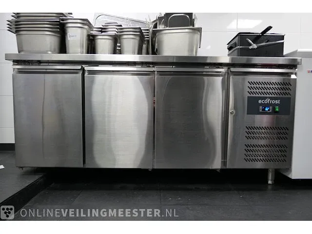 Koelwerkbank, 3-deurs ecofrost, 4750.040 - afbeelding 1 van  12
