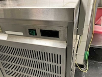 Koelwerkbank met externe koelmotor - afbeelding 11 van  14