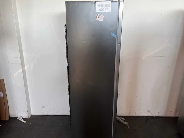 Koenic kfz 621 e nf in upright freezer - afbeelding 6 van  8