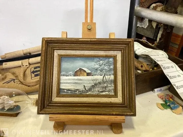 Koffer, kruiwagen, modelboot, ezel en dienblad - afbeelding 2 van  7
