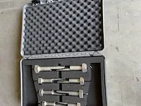 Koffer met flange alignment pins handsfreebolting.com, l
