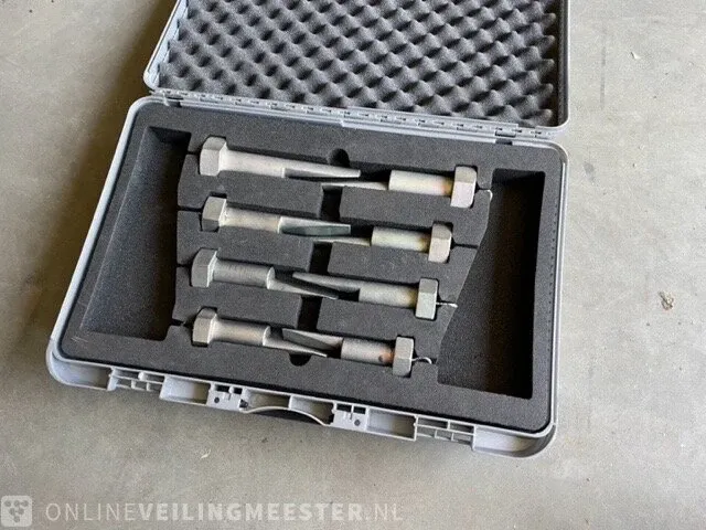 Koffer met flange alignment pins handsfreebolting.com, l - afbeelding 2 van  4