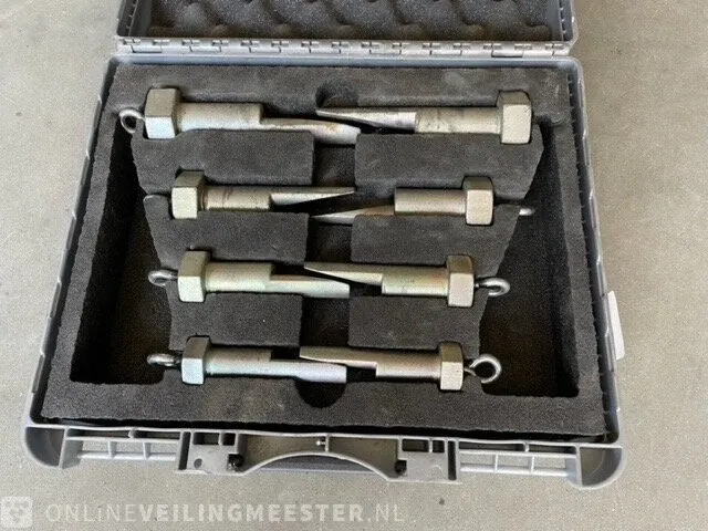 Koffer met flange alignment pins handsfreebolting.com, s - afbeelding 2 van  5